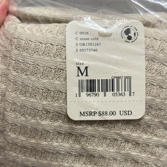 đť…şFree People Long Sleeve Cowl Neck Sweater THREE COLOR OPTIONS - Picture 5 of 6